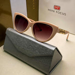 TIFFANY & CO™ | Classic R1