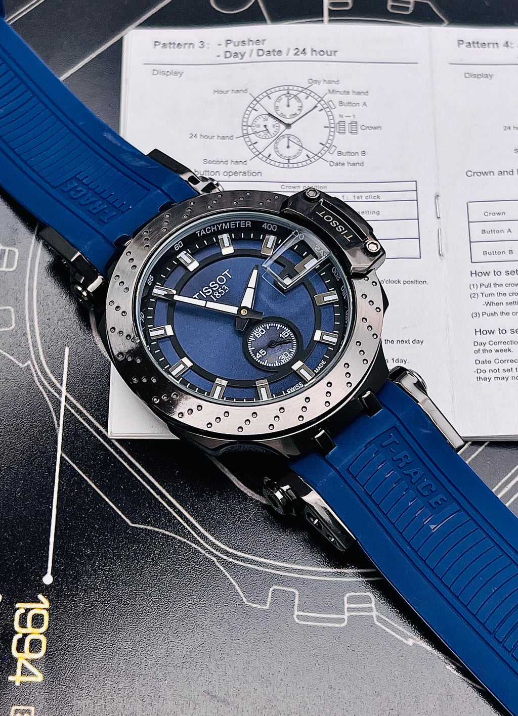 Gray helmet for bikers