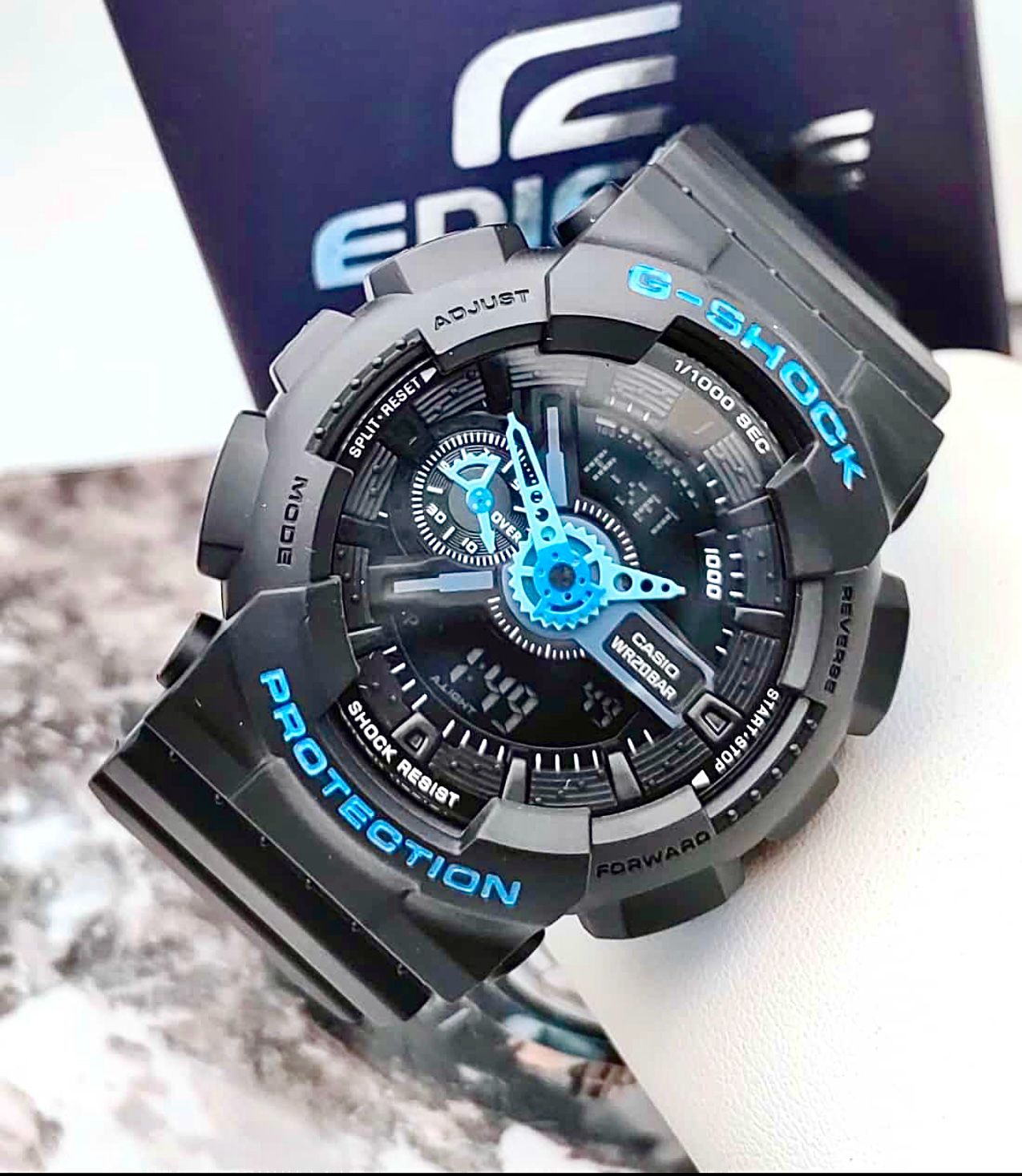 Gray helmet for bikers