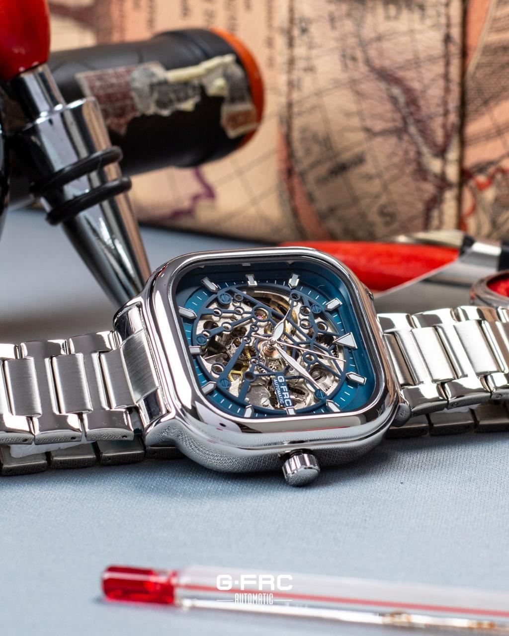 G FORCE™ | Automatic Cuadrado