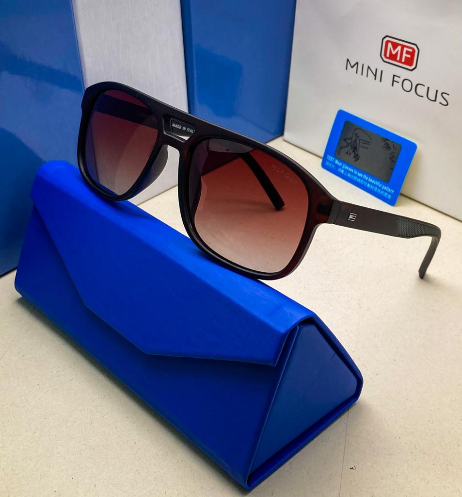 TOMMY HILFIGER™ | P1